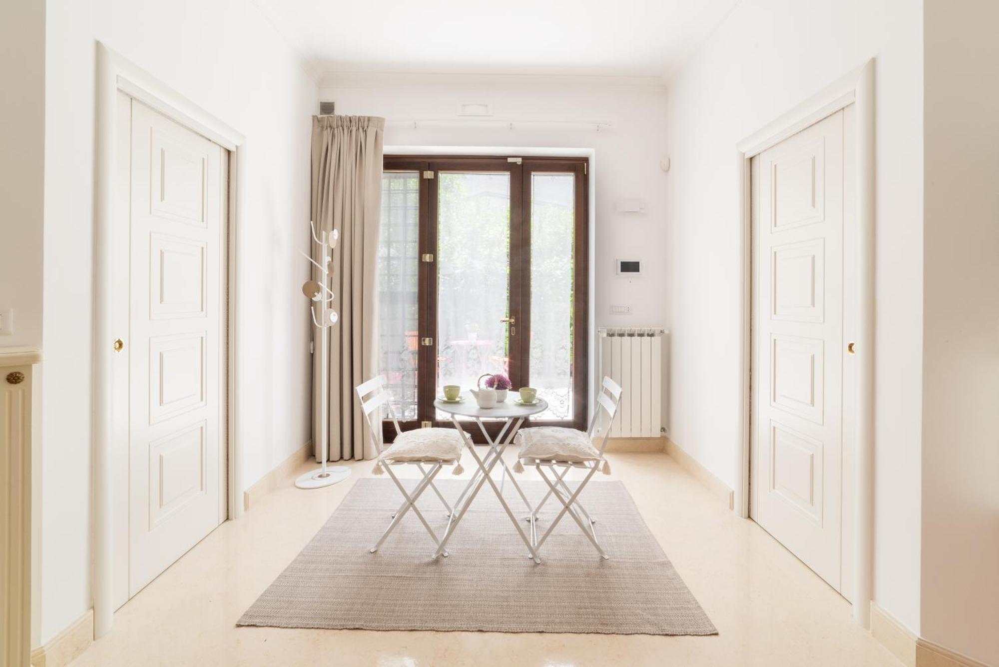 Garden House, Appartamento Con Giardino A ฟาซาโน ภายนอก รูปภาพ