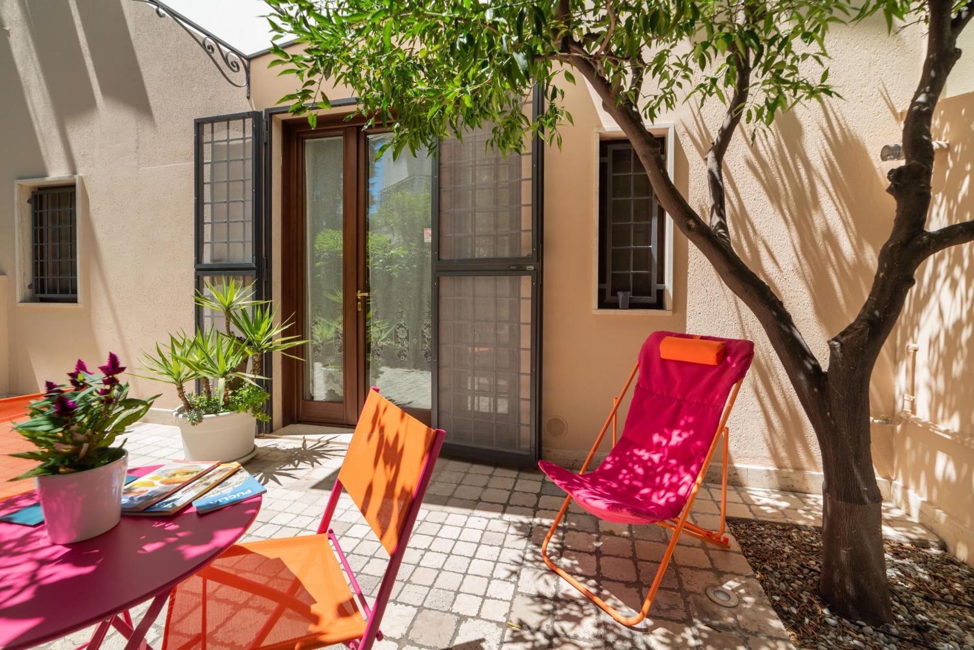 Garden House, Appartamento Con Giardino A ฟาซาโน ภายนอก รูปภาพ